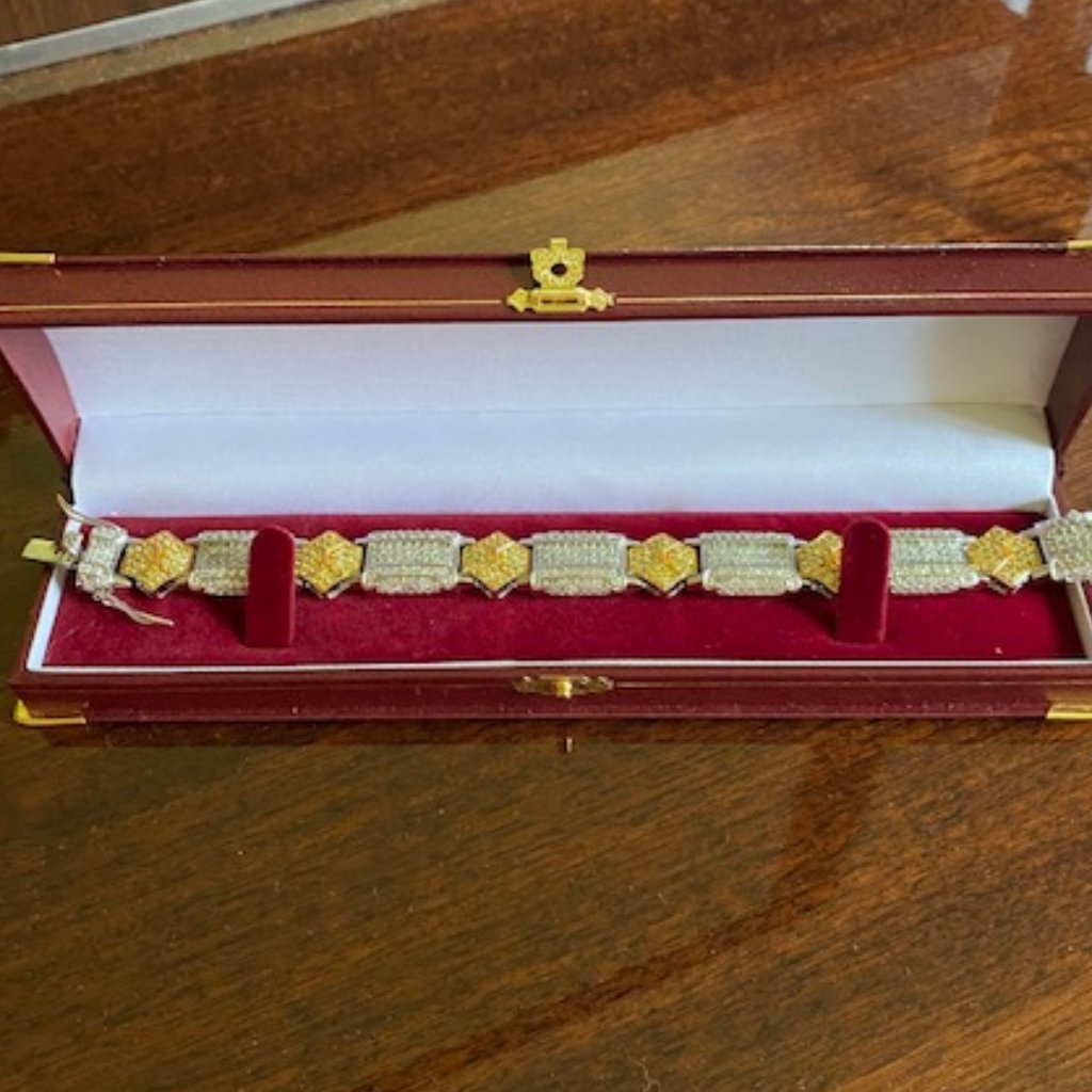Camrose Kross Bracelet 89$